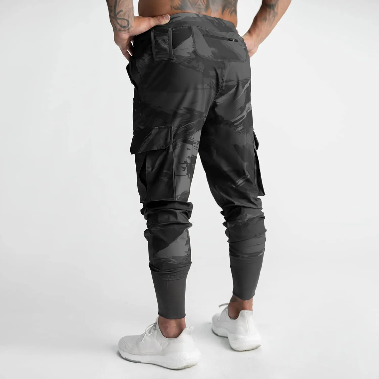 DIOTSR Mens Lightweight Joggers Pants, Cargo Athletic Sweatpants for Men, Slim Workout Pants with Pockets