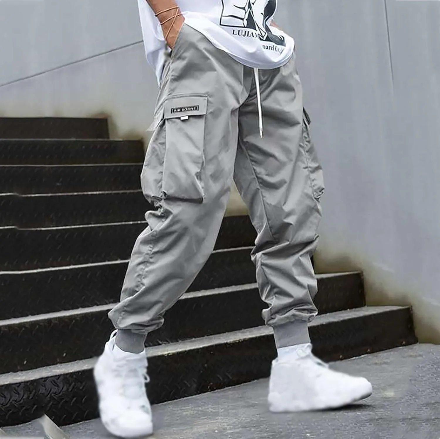 Men's Streetwear Cargo Pants Casual Drawstring Elastic Waist Baggy Sweatpants Techwear Joggers with Flap Pockets