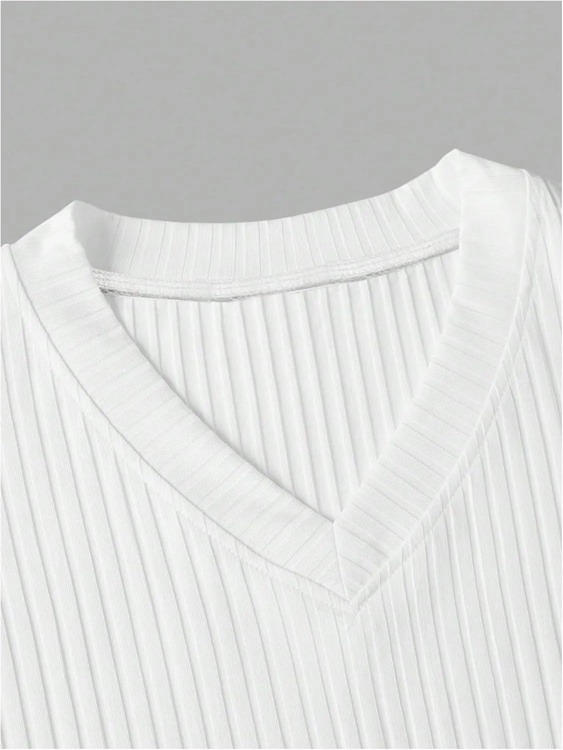 OYOANGLE Men's V Neck Long Sleeve Pullover Tops Ribbed Knit Solid Muscle T Shirts